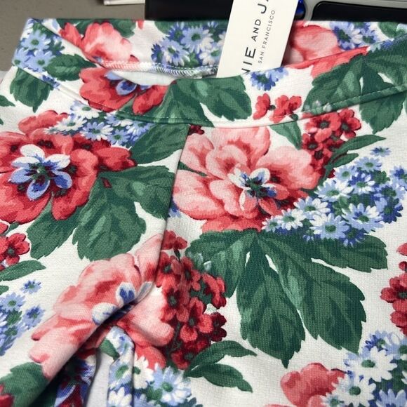 Janie and Jack 100048864 Floral Ponte Pant White Red and Green NWT - Picture 6 of 9